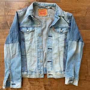 Oversized Original Women’s Levi’s Denim Jacket